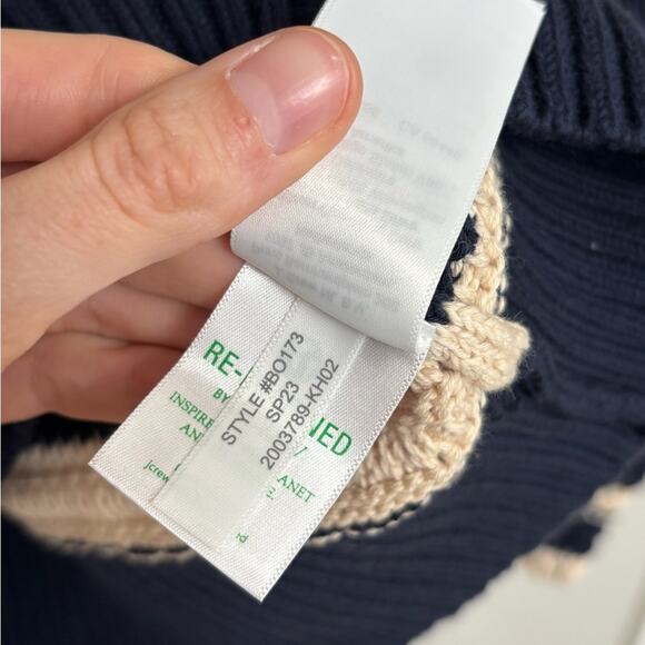 NWT J. Crew Textured Crewneck Pullover Sweater in Navy and Ivory Stripe - M - Picture 7 of 8